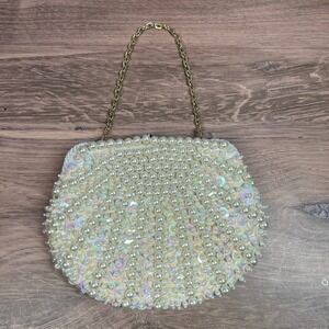 VTG 1960's LaRegale LTD Pearl Sequin Beaded Clutch Bag Gold Chain Evening Purse